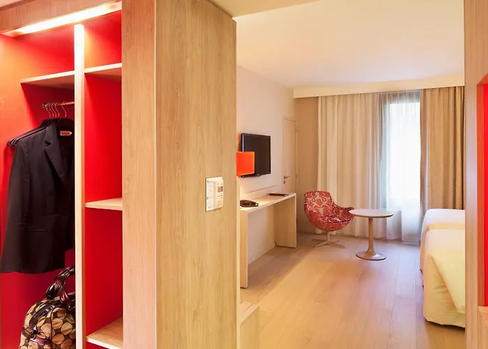 Hôtel&SPA Oceania L'Univers Tours